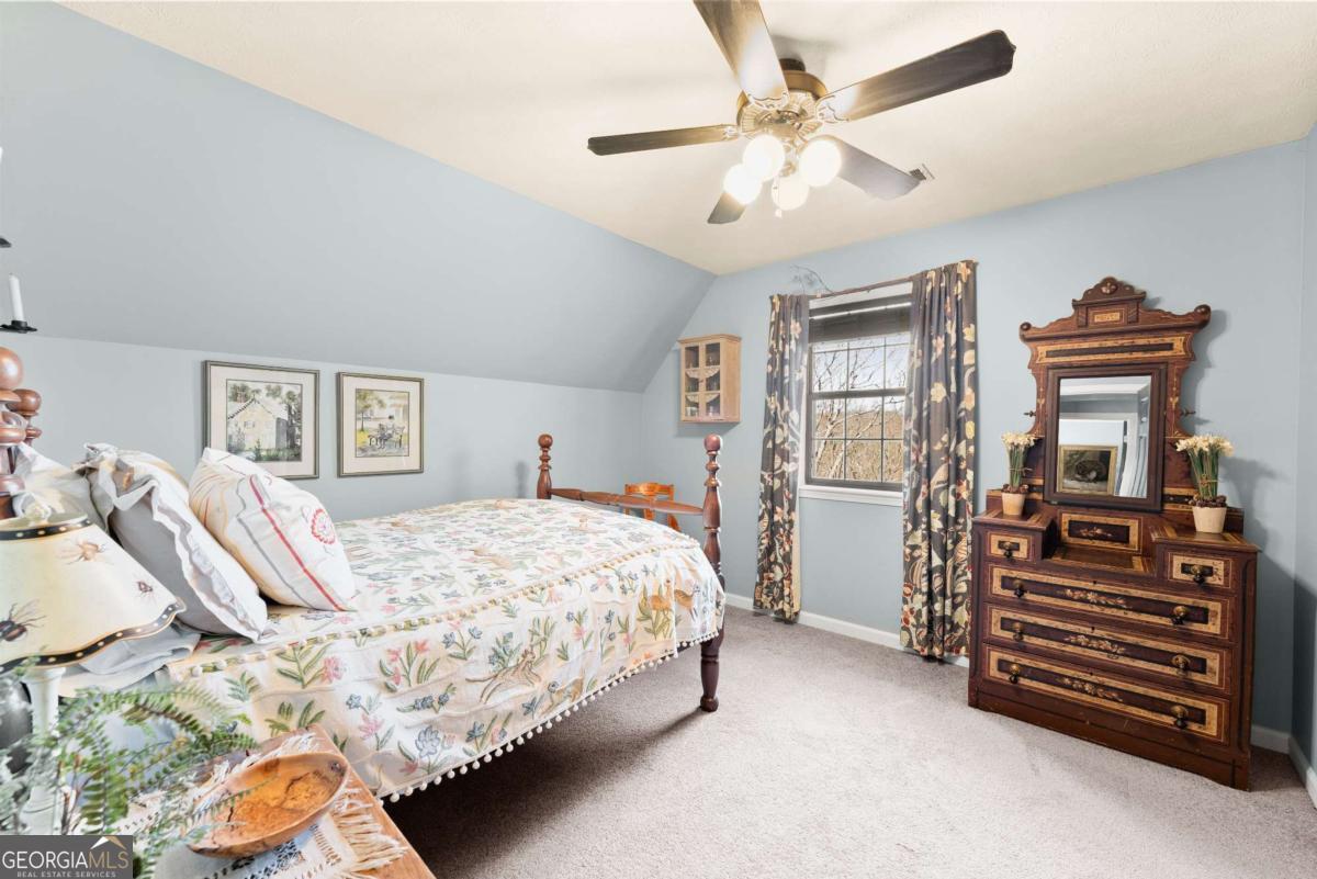 62 High Ridge Cleveland GA 30528