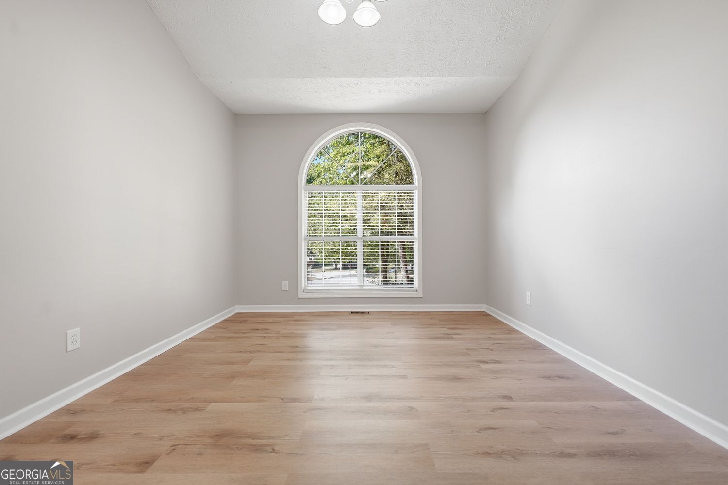 1820 Stone Forest Drive Lawrenceville GA 30043