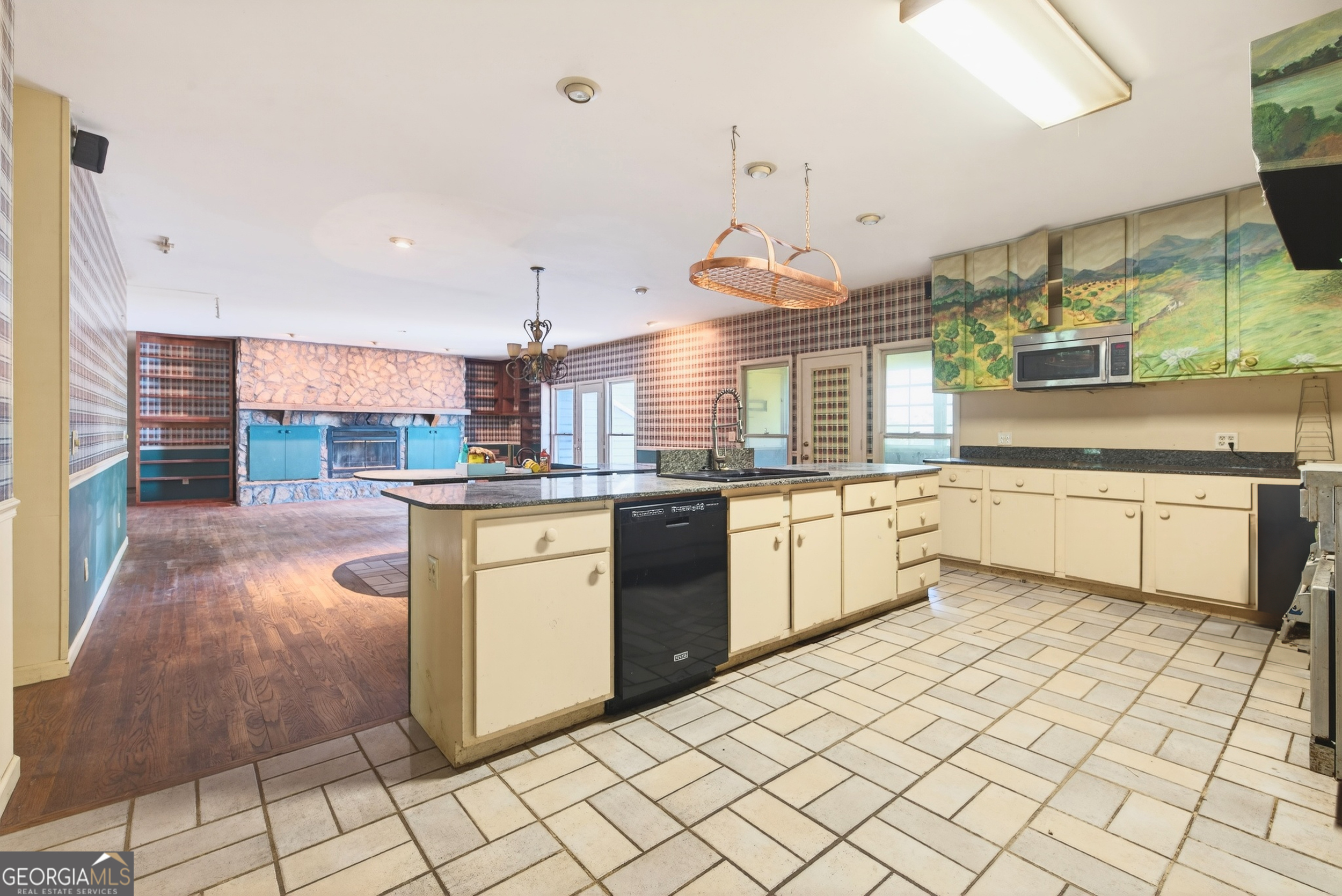 290 Bear Cave Trail Lakemont GA 30552