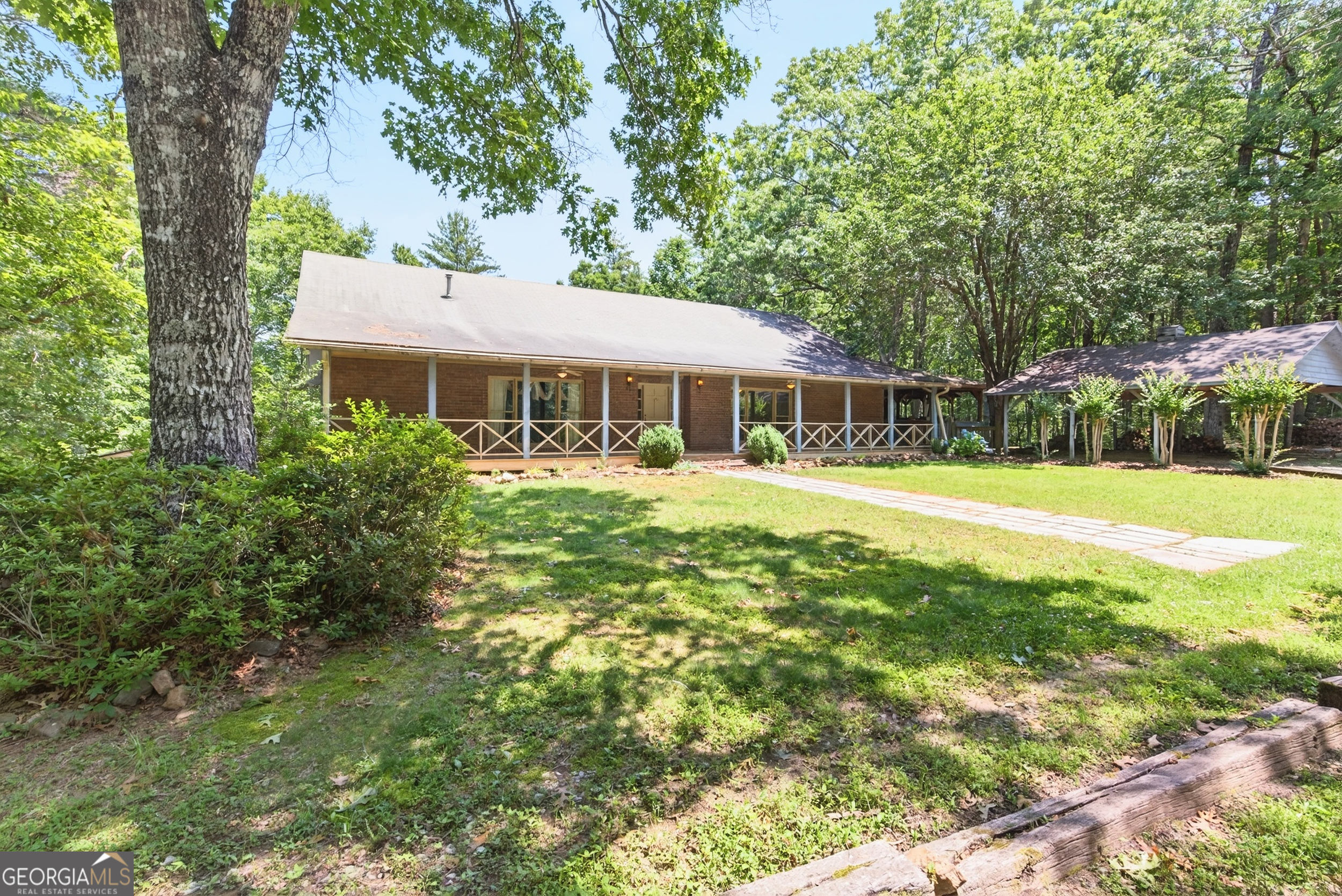290 Bear Cave Trail Lakemont GA 30552