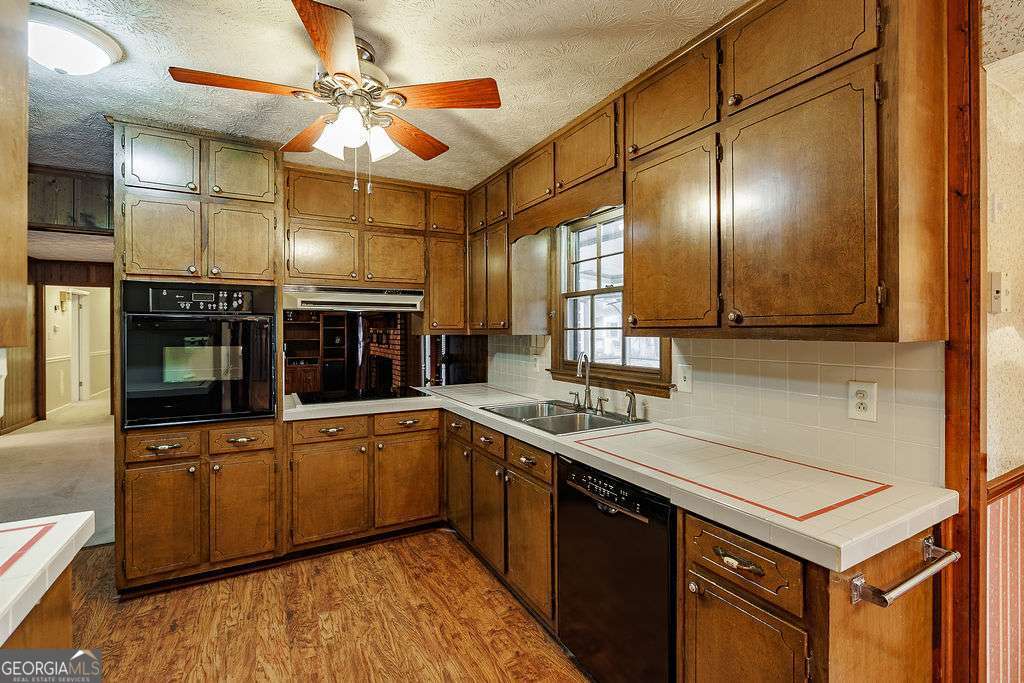 1296 Lake Lucerne Road Lilburn GA 30047