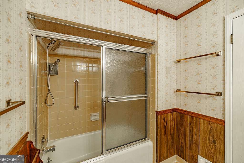 1296 Lake Lucerne Road Lilburn GA 30047