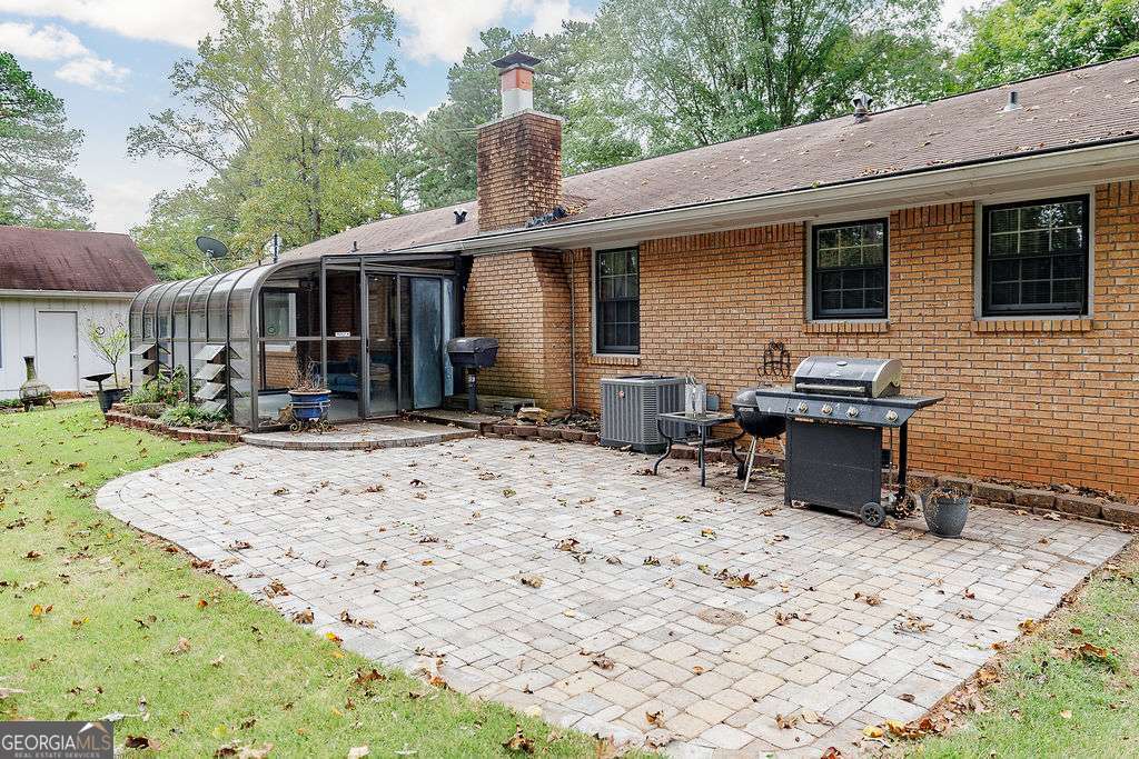 1296 Lake Lucerne Road Lilburn GA 30047