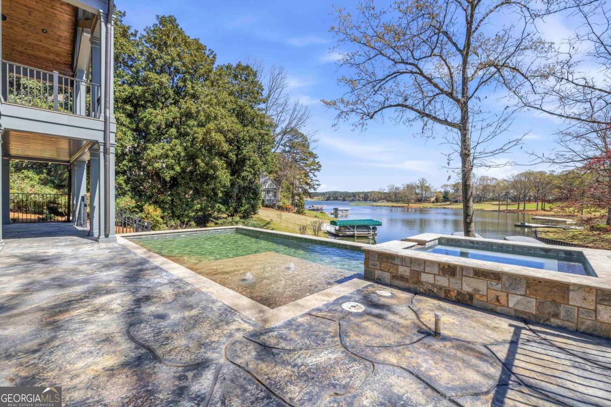 136 Barrington Hall Drive Eatonton GA 31024