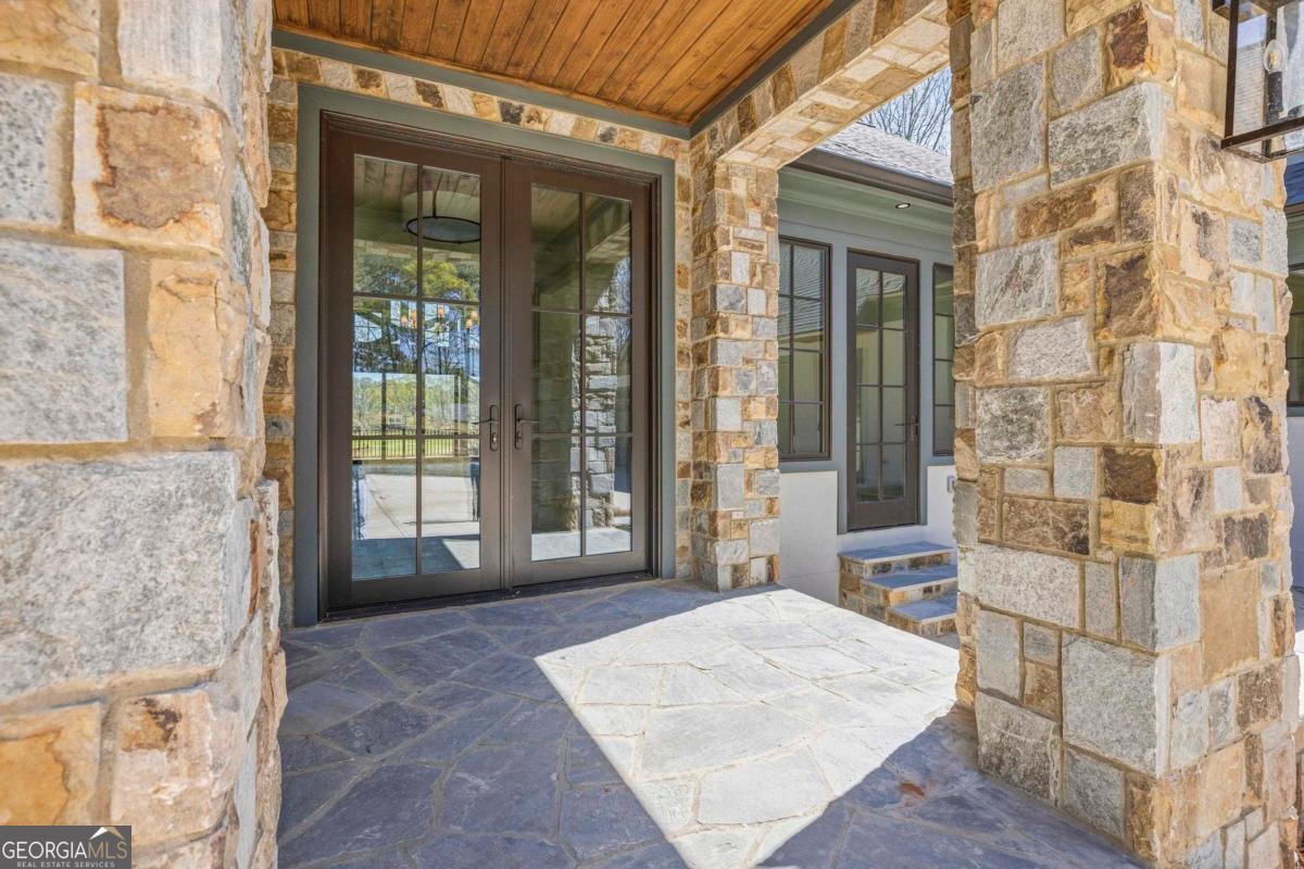 136 Barrington Hall Drive Eatonton GA 31024