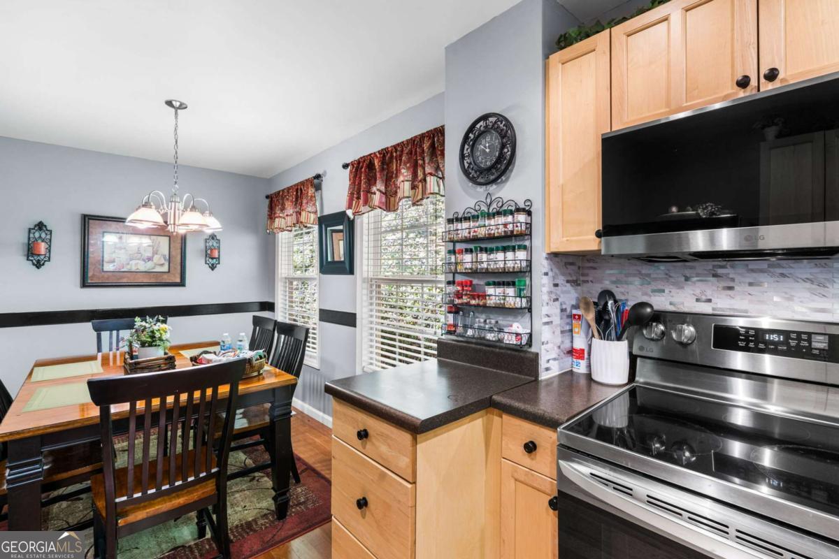 2102 Pooh Corner Hiawassee GA 30546
