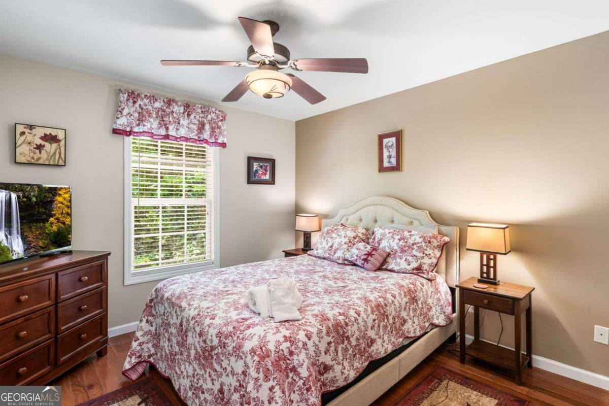 2102 Pooh Corner Hiawassee GA 30546