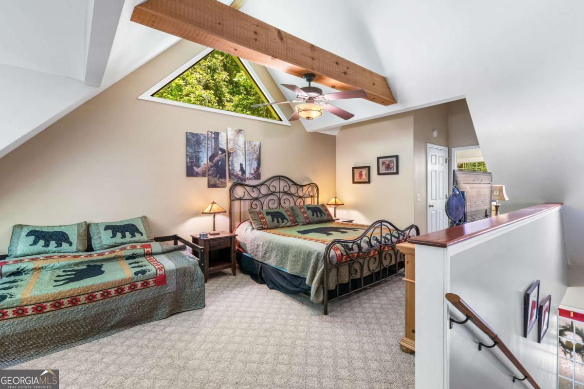 2102 Pooh Corner Hiawassee GA 30546