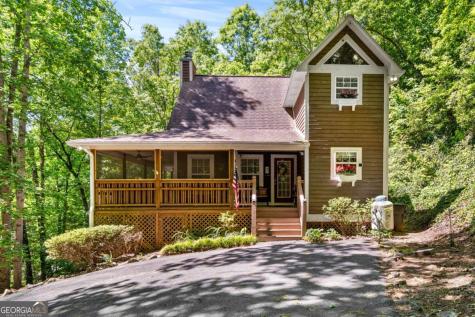 2102 Pooh Corner Hiawassee GA 30546