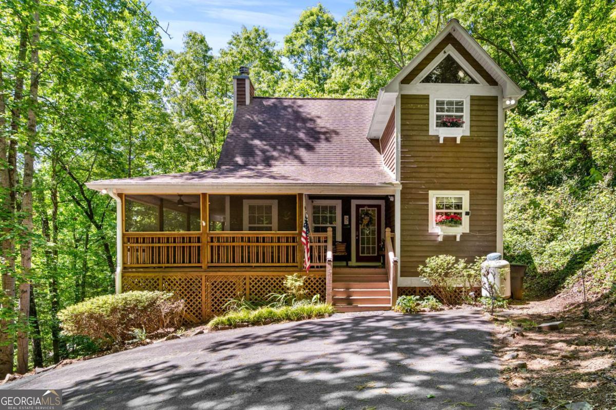 2102 Pooh Corner Hiawassee GA 30546