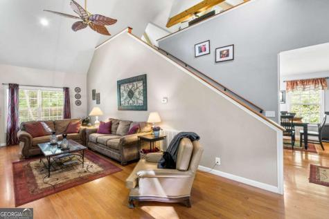 2102 Pooh Corner Hiawassee GA 30546