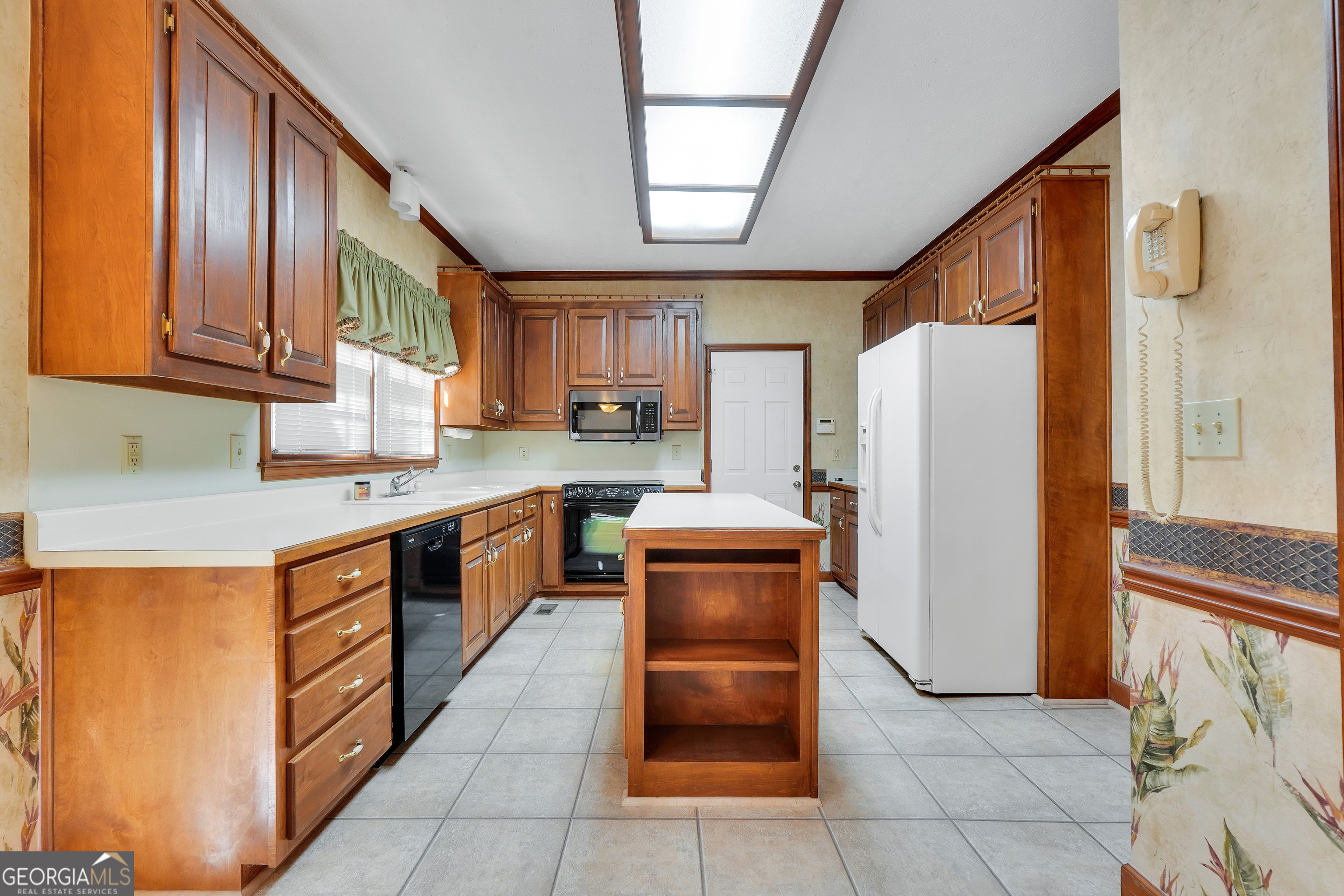 2141 S River Road Conyers GA 30094