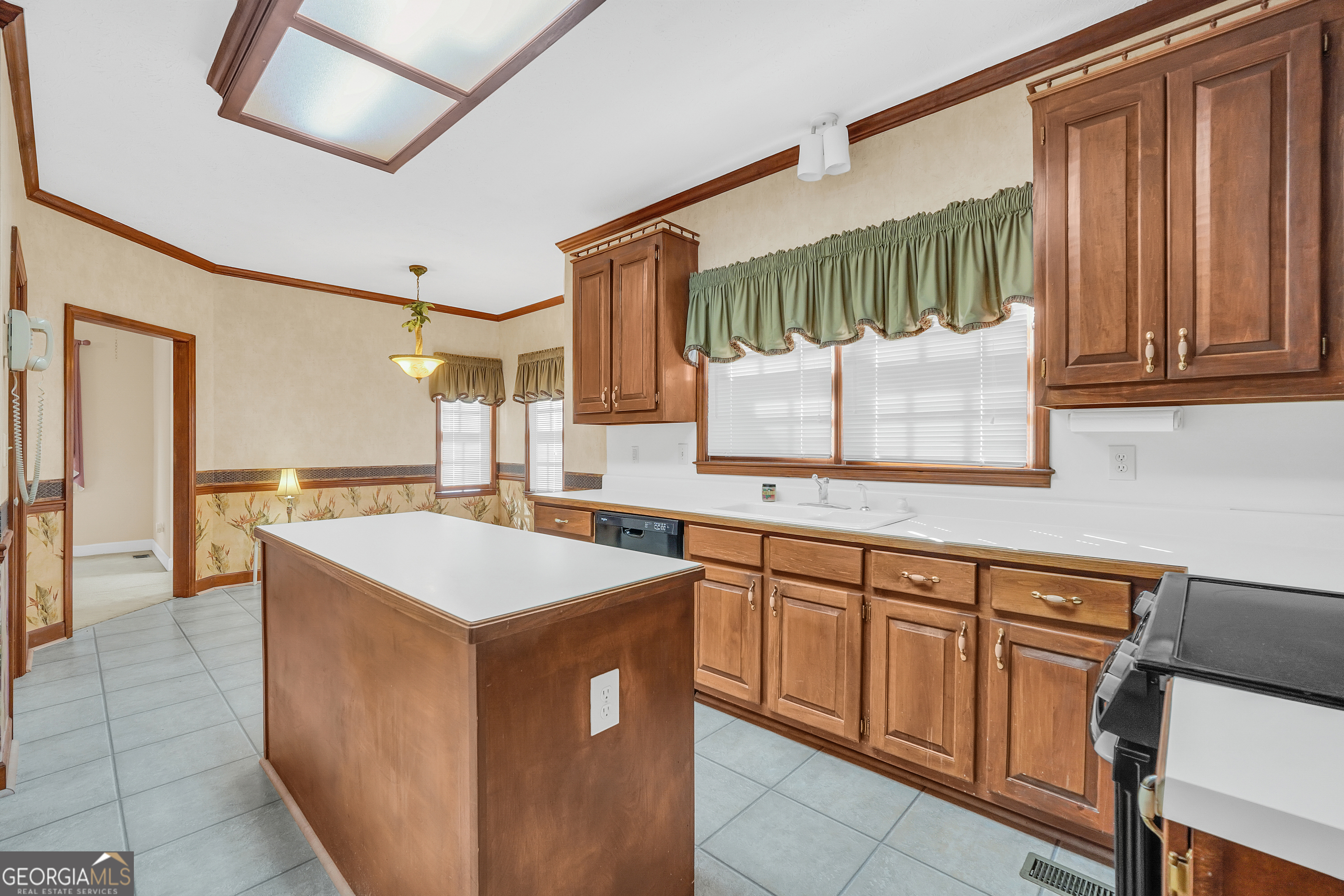 2141 S River Road Conyers GA 30094