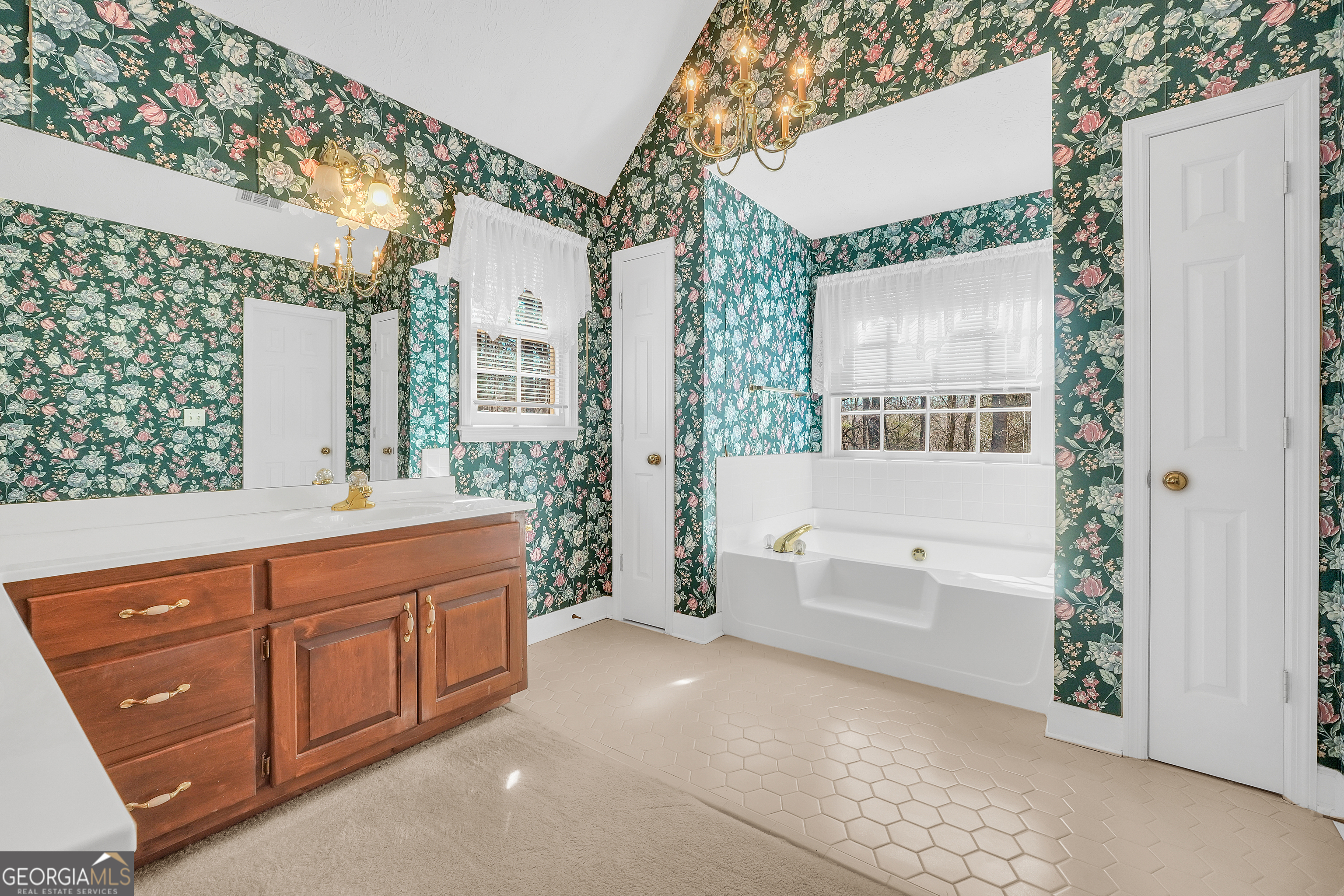 2141 S River Road Conyers GA 30094