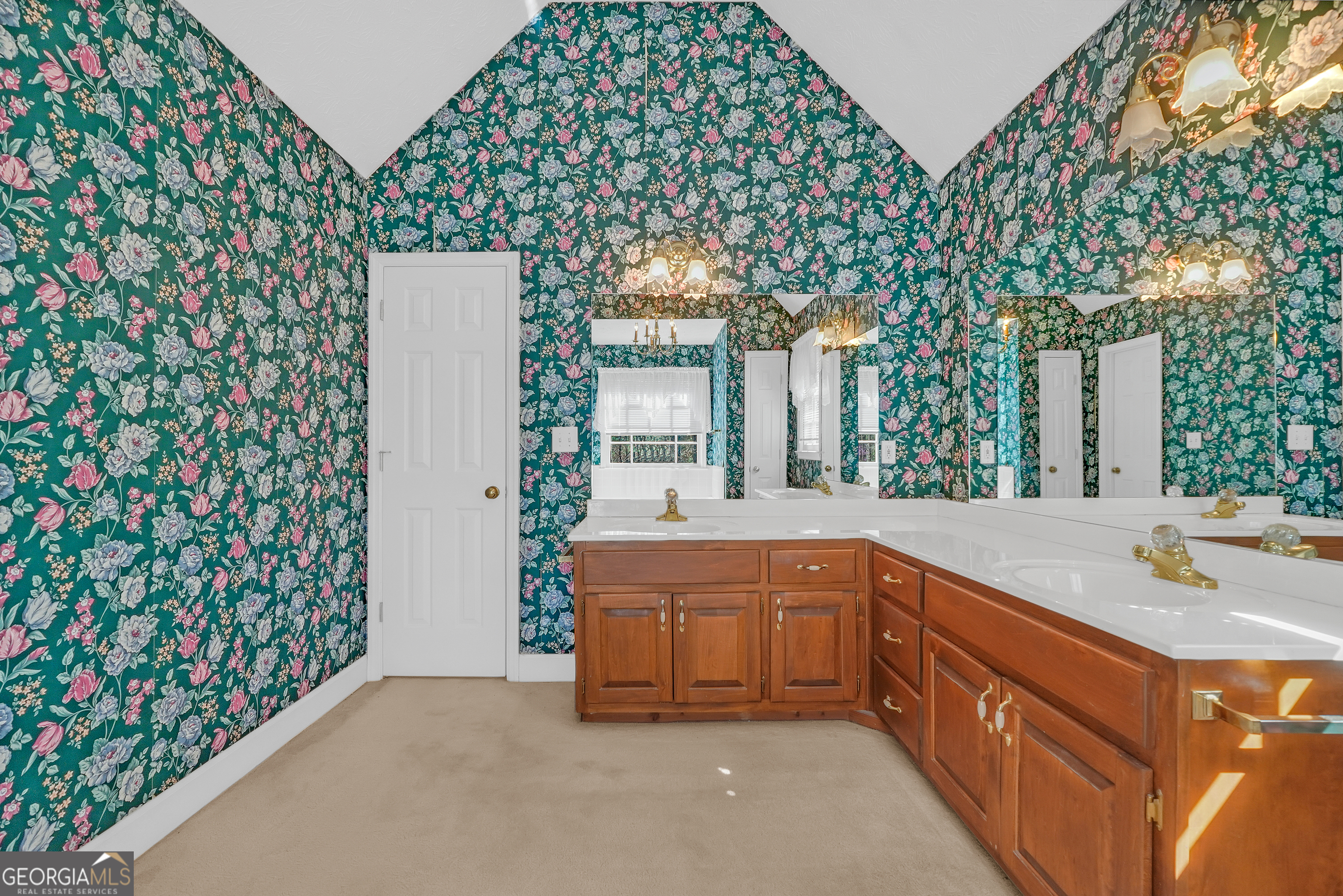 2141 S River Road Conyers GA 30094