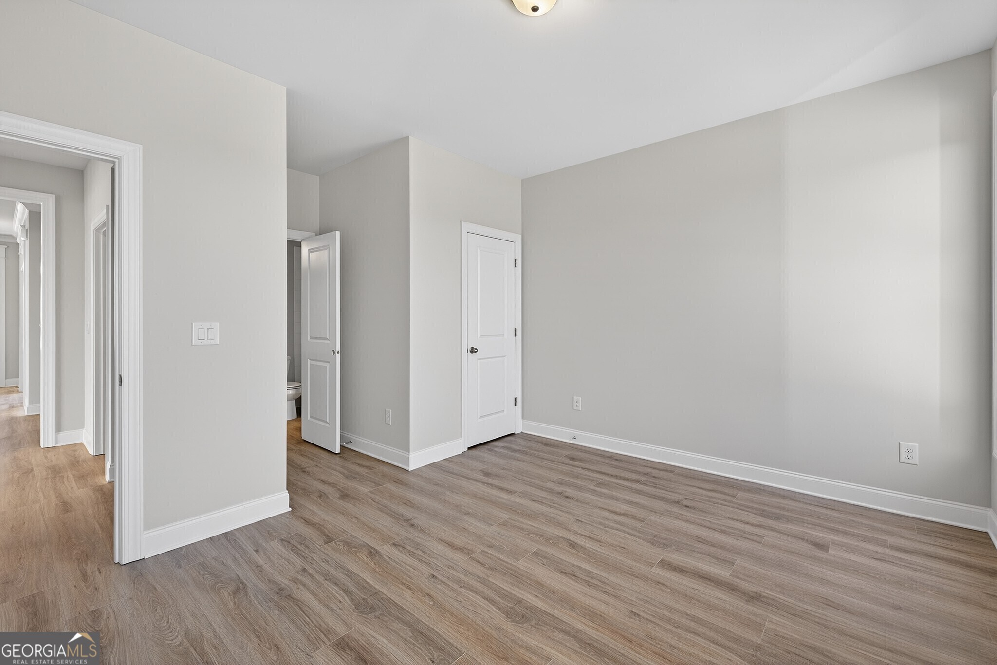 5554 Spring Street Flowery Branch GA 30542