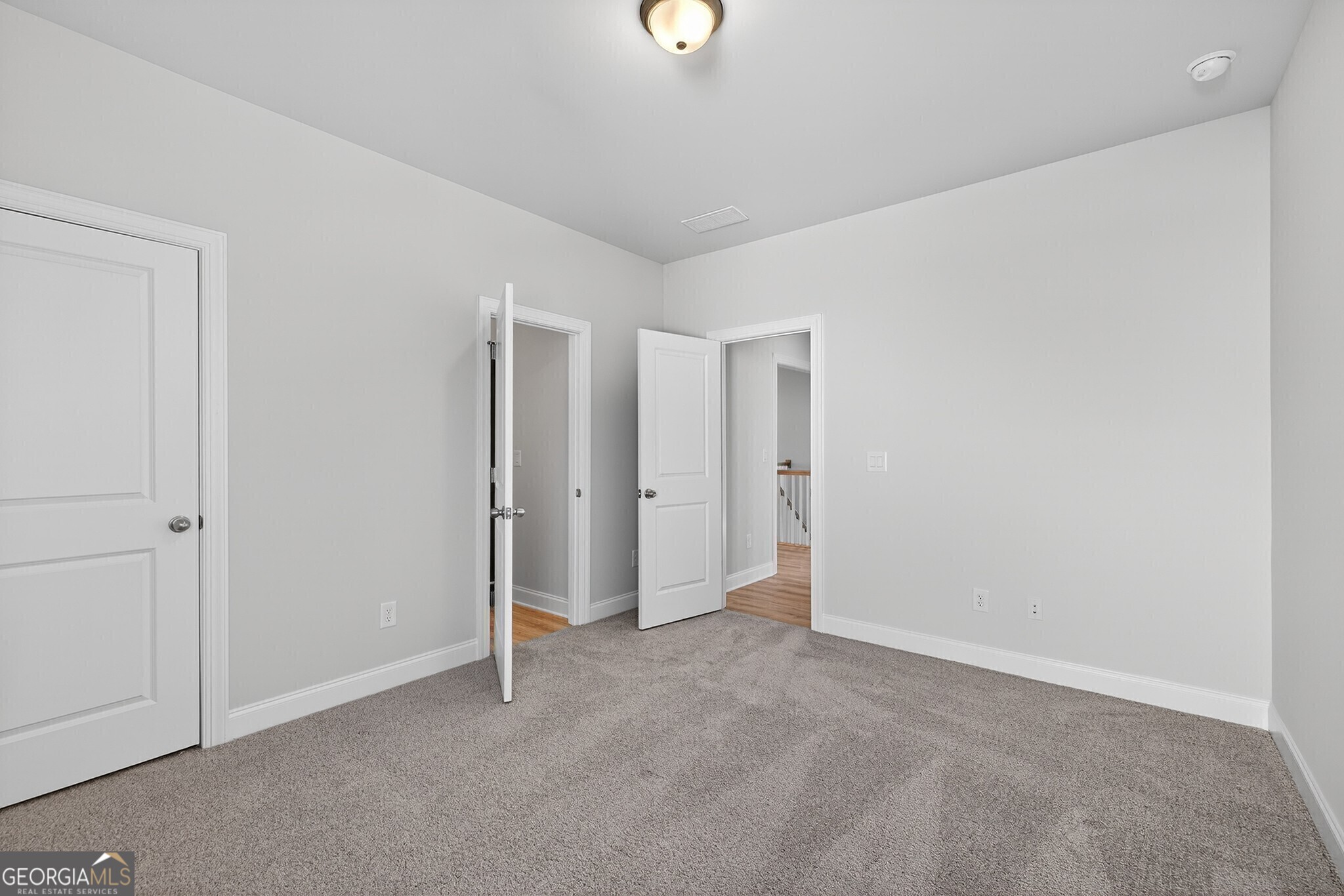 5554 Spring Street Flowery Branch GA 30542