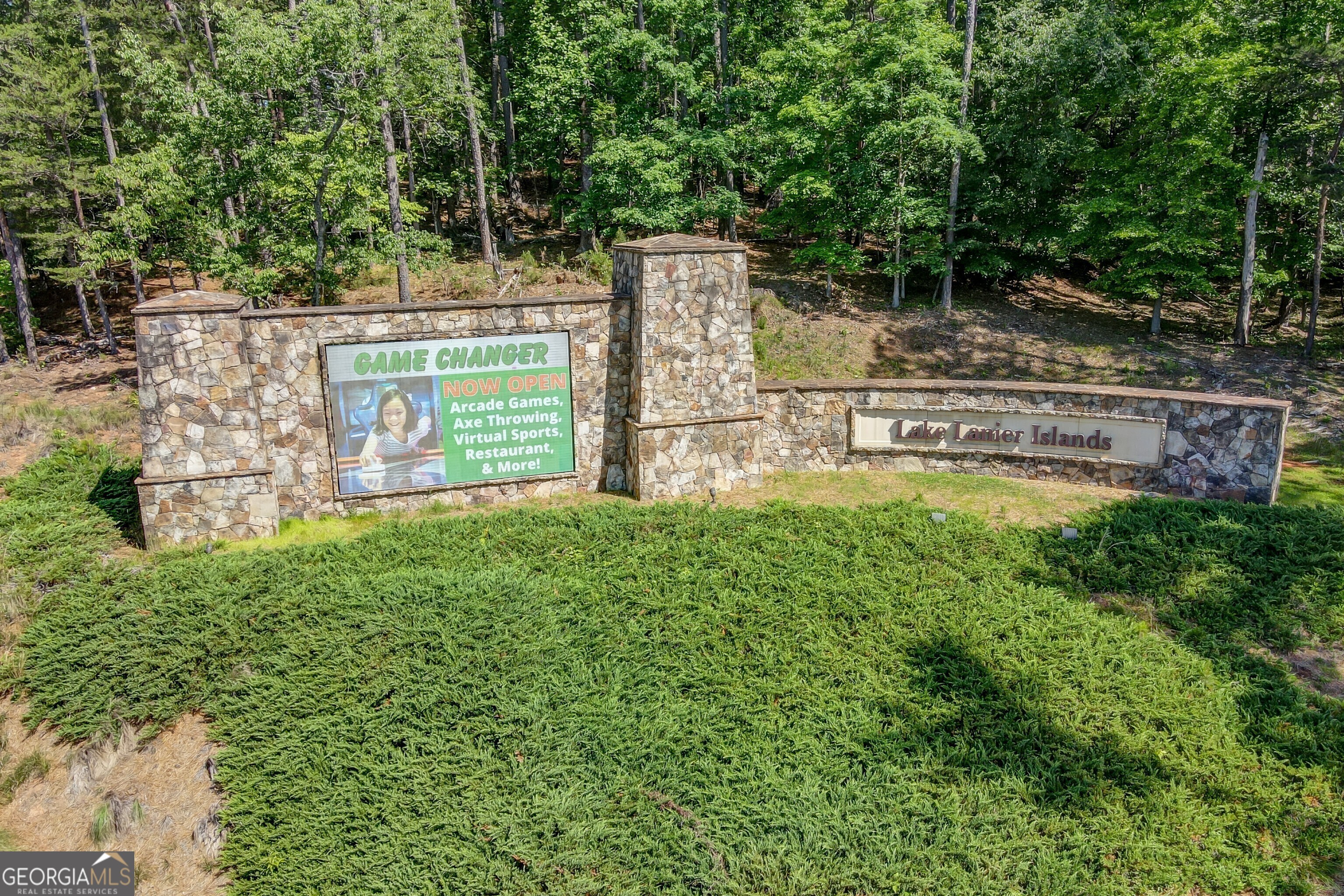 5554 Spring Street Flowery Branch GA 30542