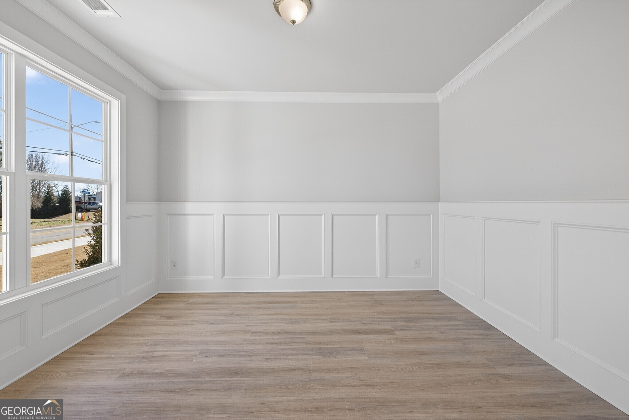 5554 Spring Street Flowery Branch GA 30542