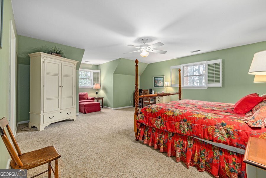 120 Hawks Nest Sautee Nacoochee GA 30571