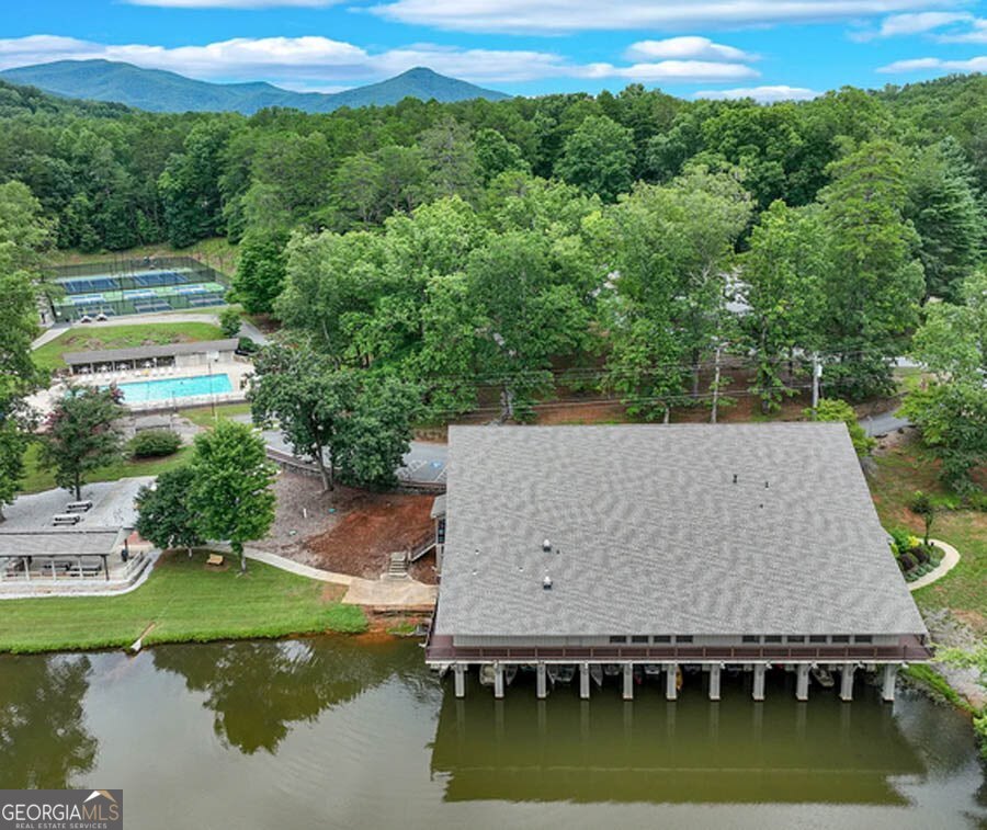 120 Hawks Nest Sautee Nacoochee GA 30571