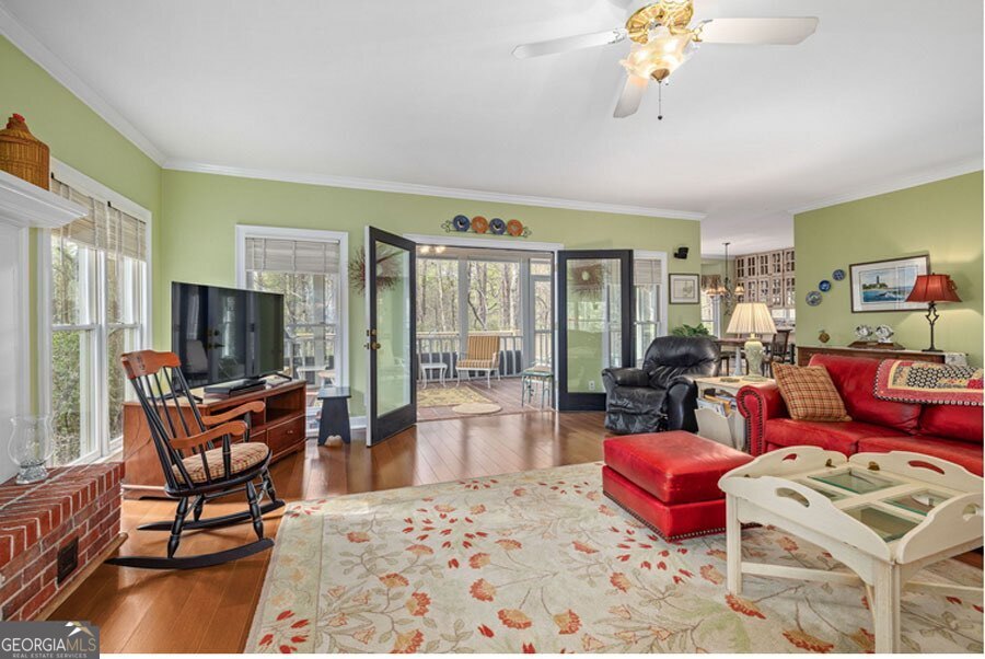 120 Hawks Nest Sautee Nacoochee GA 30571