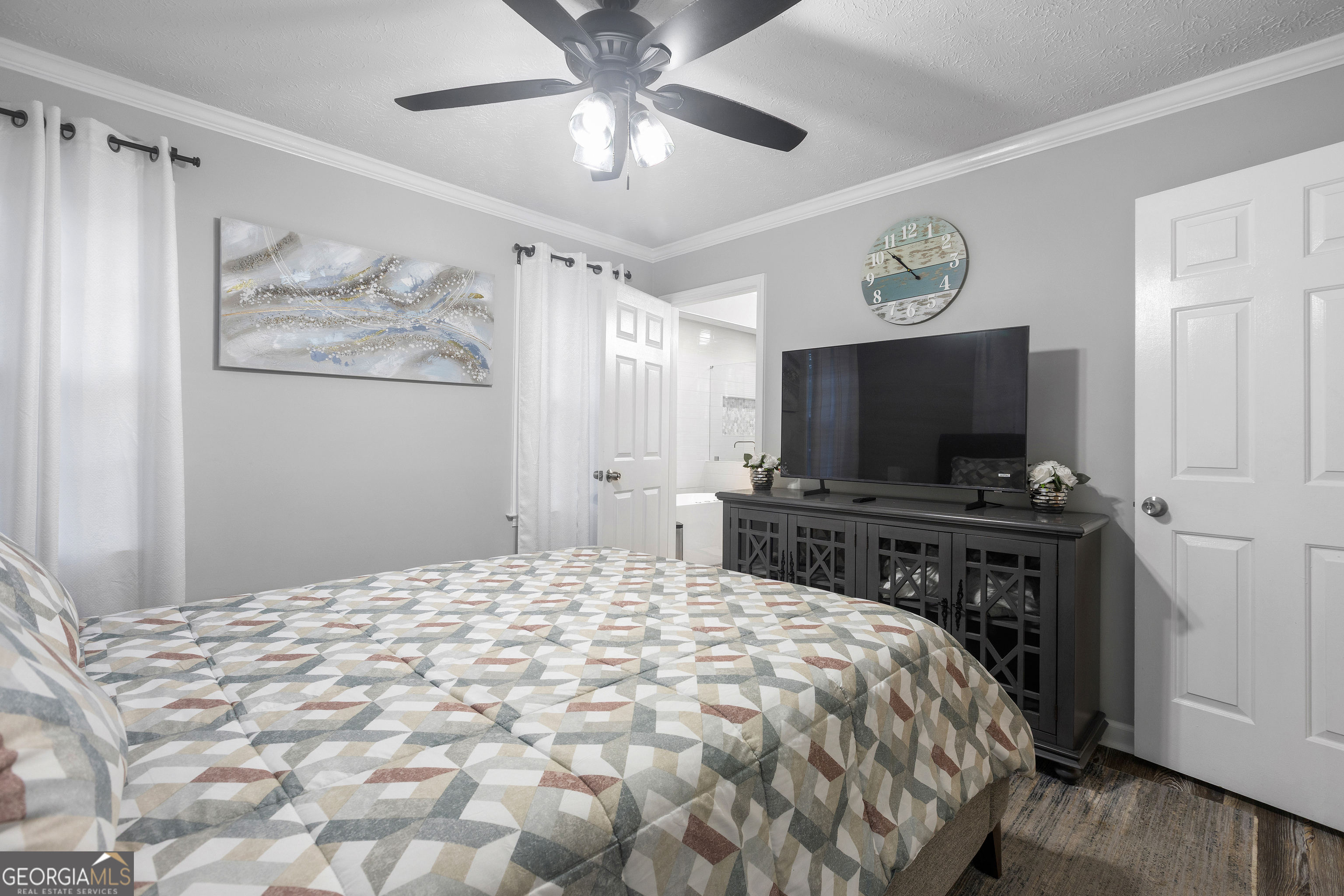 2390 Stone Drive SW Lilburn GA 30047