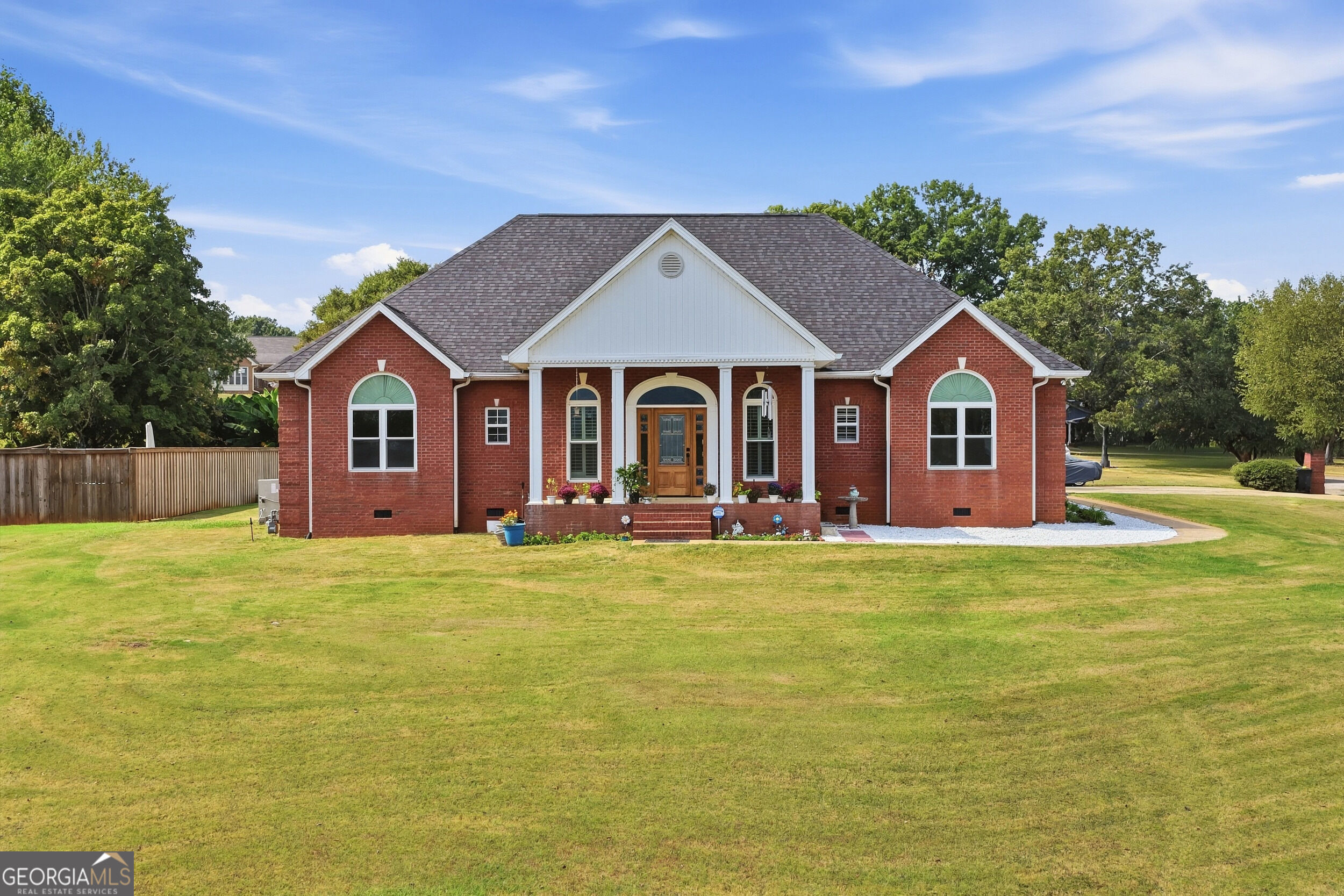 8400 Heron Circle Ooltewah TN 37363