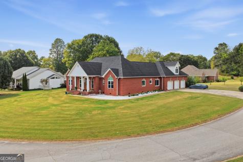 8400 Heron Circle Ooltewah TN 37363