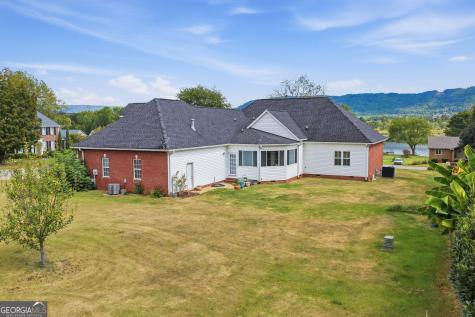 8400 Heron Circle Ooltewah TN 37363