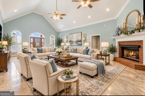 8400 Heron Circle Ooltewah TN 37363