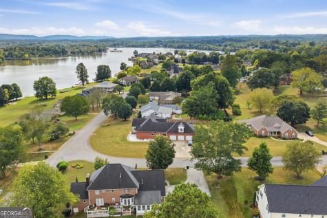 8400 Heron Circle Ooltewah TN 37363