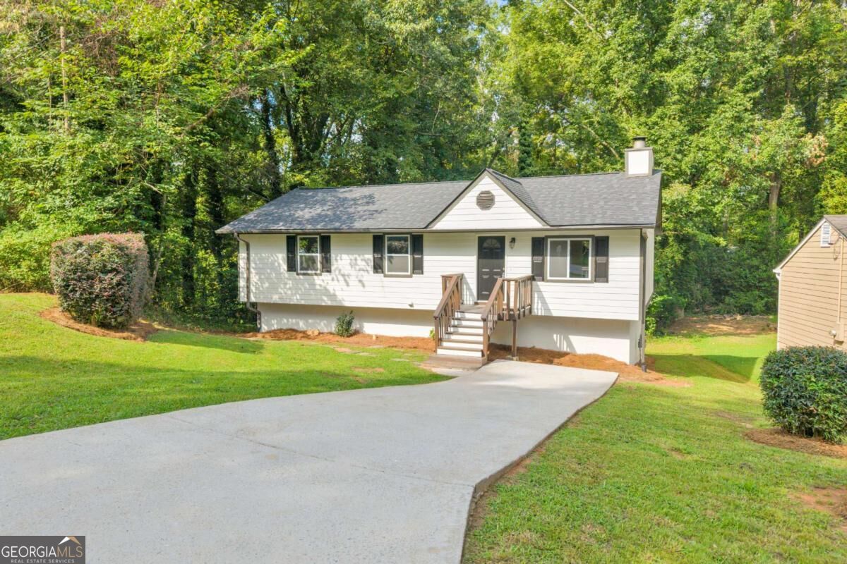 1351 Muirforest Way Stone Mountain GA 30088