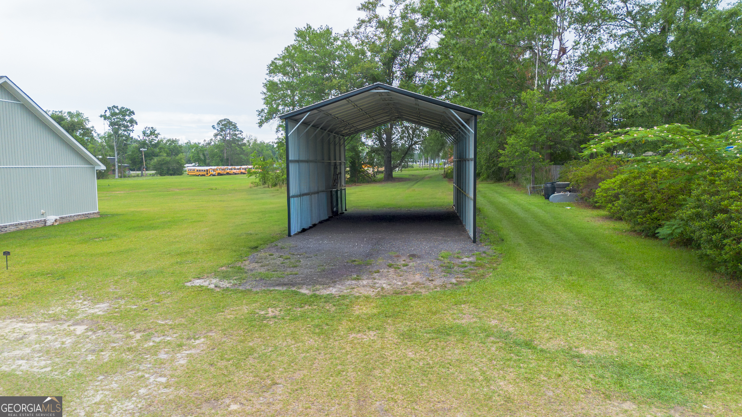 334 W Pine Street Metter GA 30439