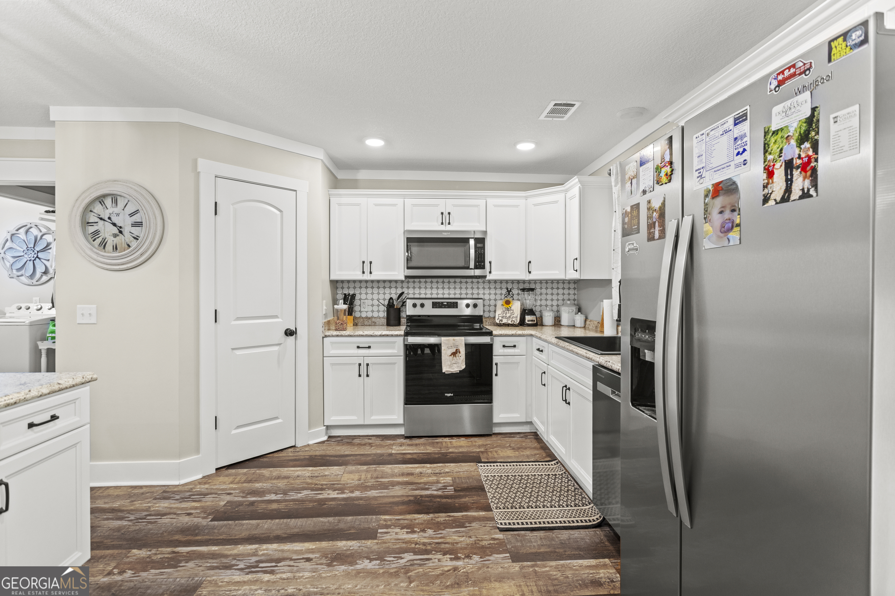 334 W Pine Street Metter GA 30439