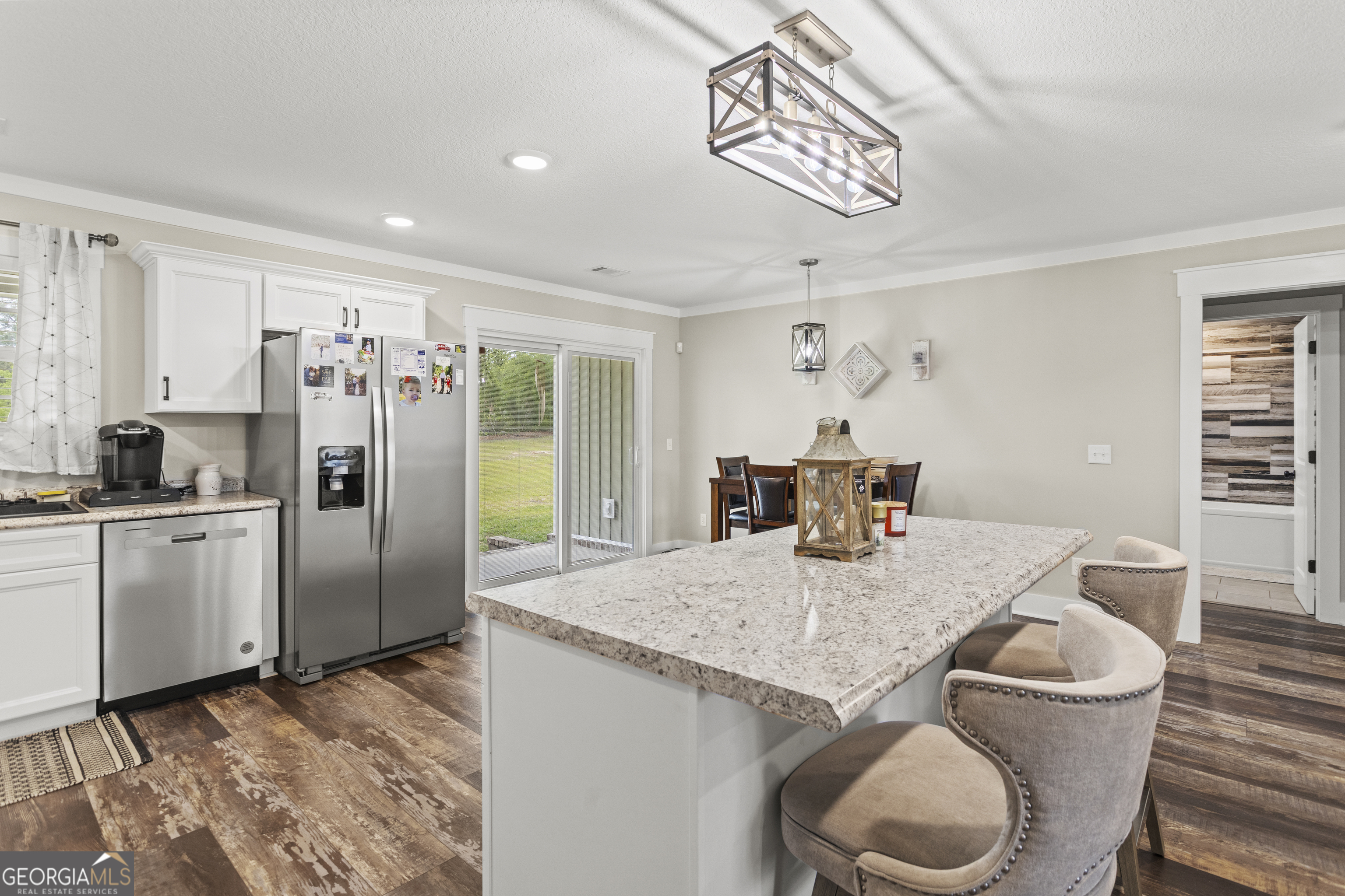 334 W Pine Street Metter GA 30439
