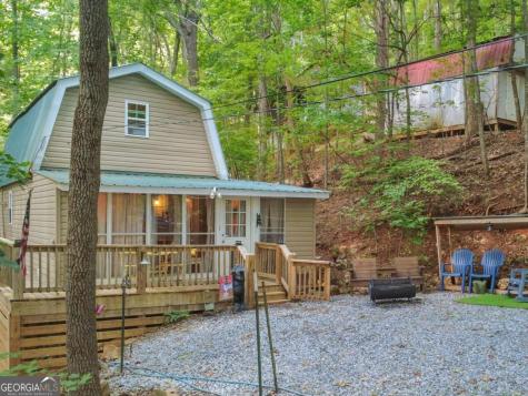 87 Garden Lane Cleveland GA 30528