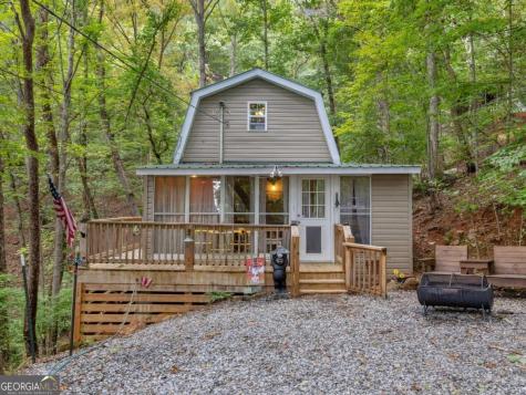 87 Garden Lane Cleveland GA 30528