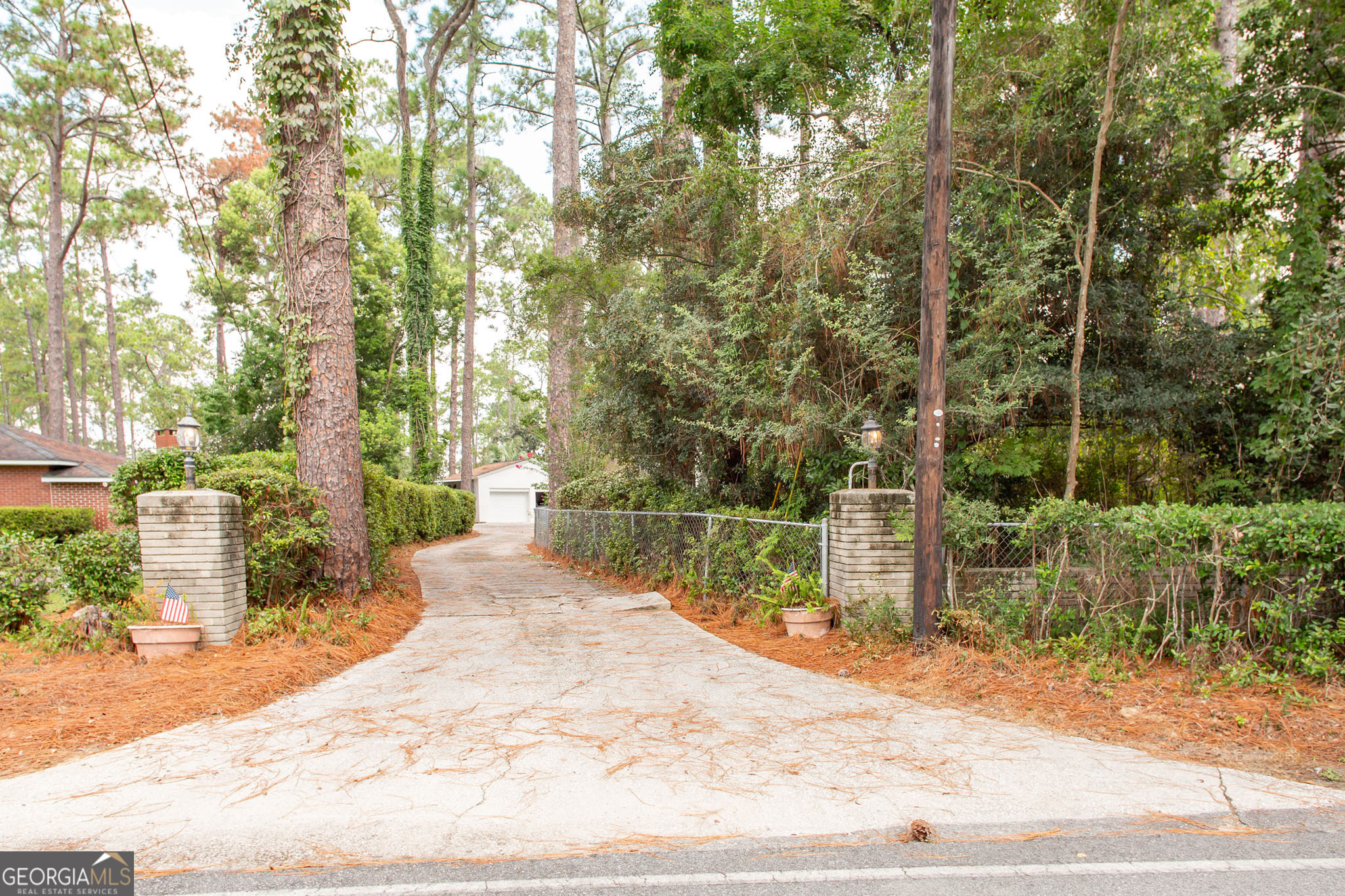706 Cherokee Circle Waycross GA 31501