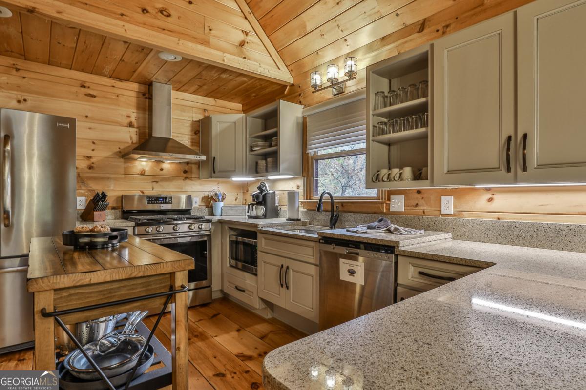 178 Novena Court Ellijay GA 30540