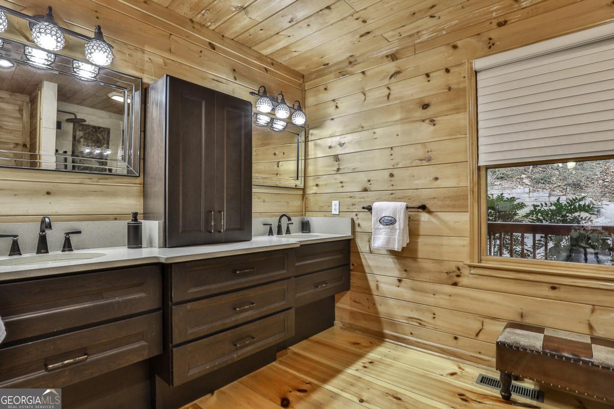 178 Novena Court Ellijay GA 30540