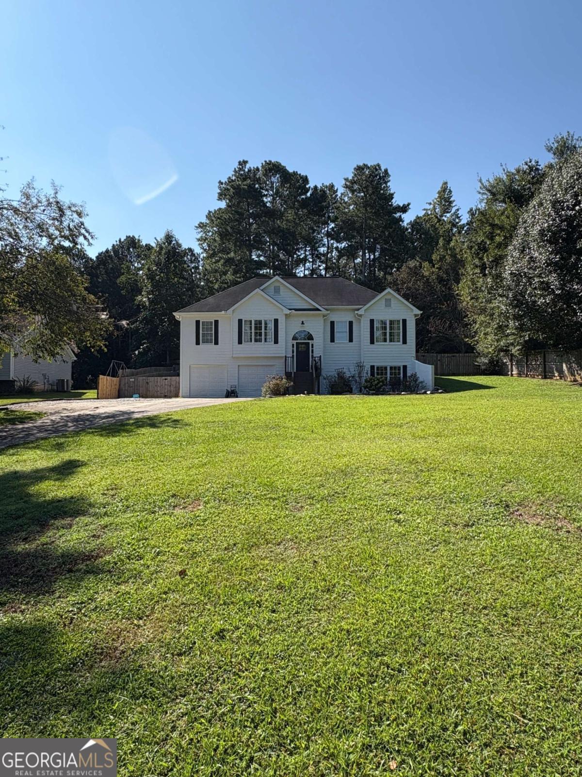180 Blacks Mill Trace E Dawsonville GA 30534
