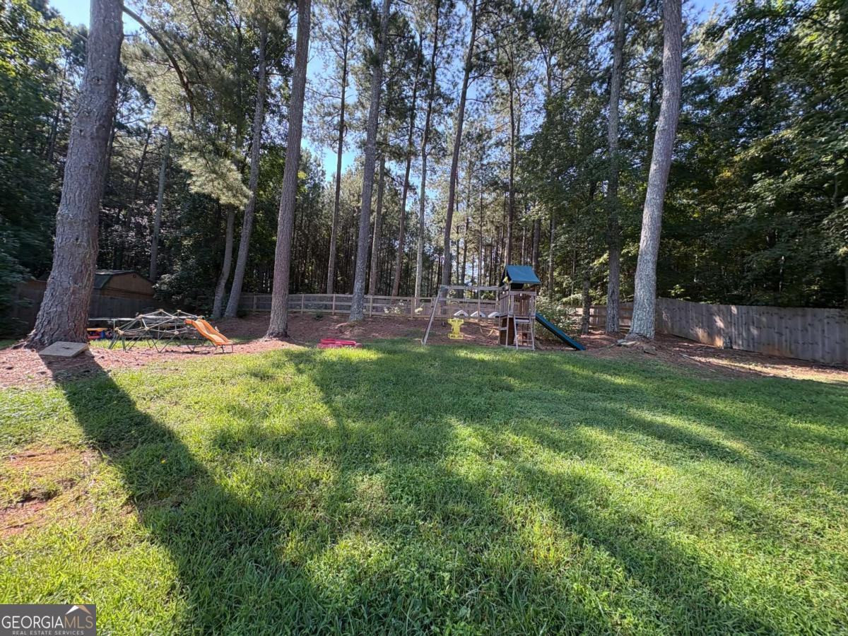 180 Blacks Mill Trace E Dawsonville GA 30534