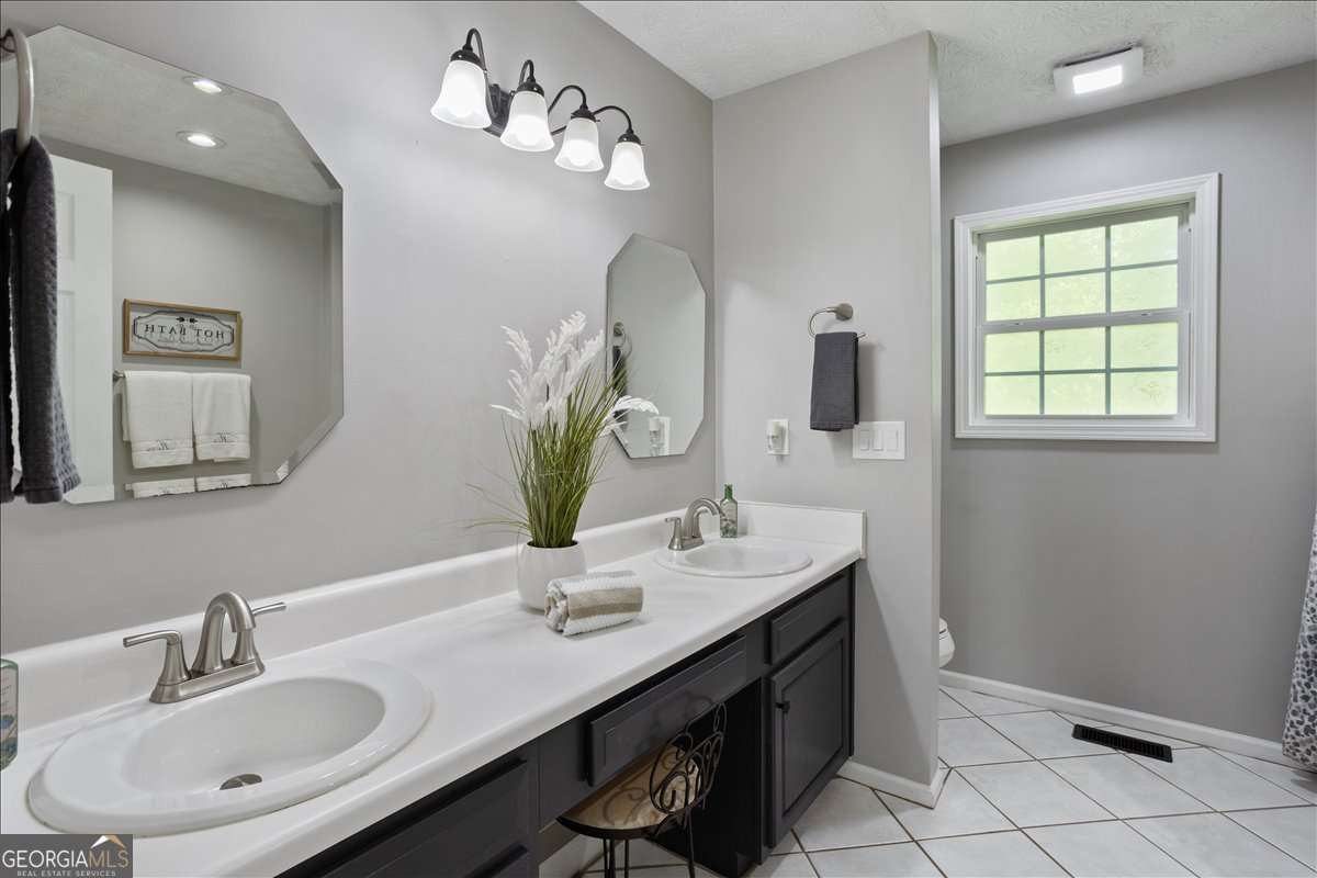 208 Timberline Drive Jasper GA 30143