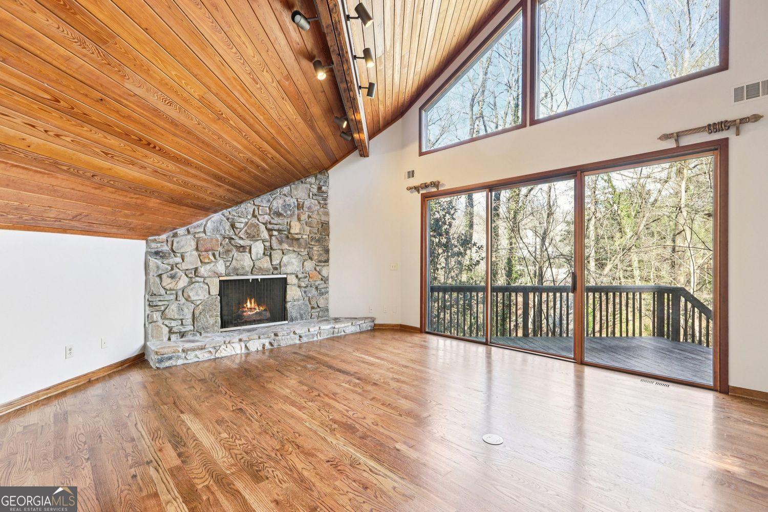 562 Pine Valley Road SE Marietta GA 30067