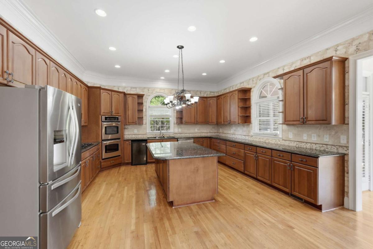 1202 Hodges Circle Mansfield GA 30055
