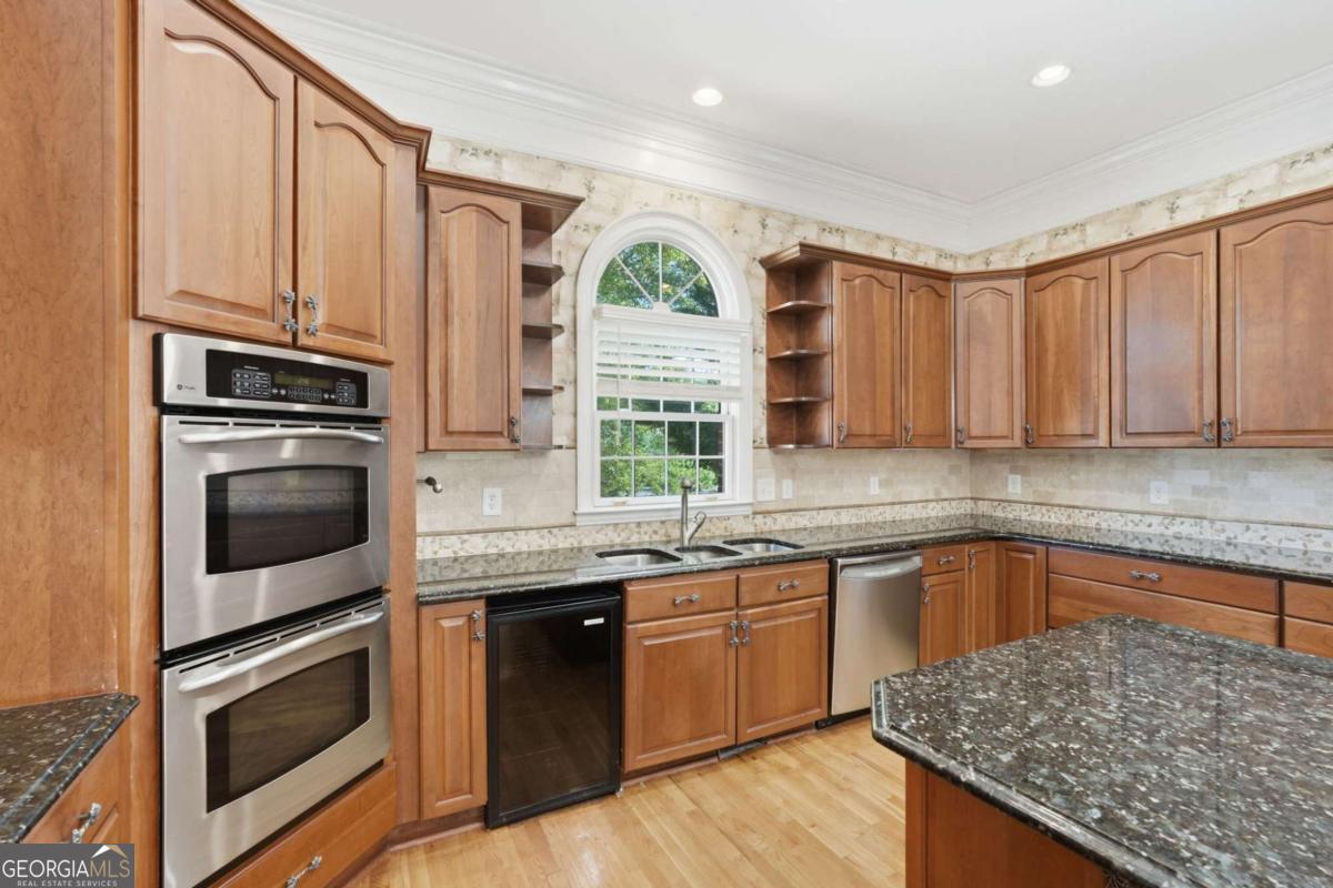 1202 Hodges Circle Mansfield GA 30055