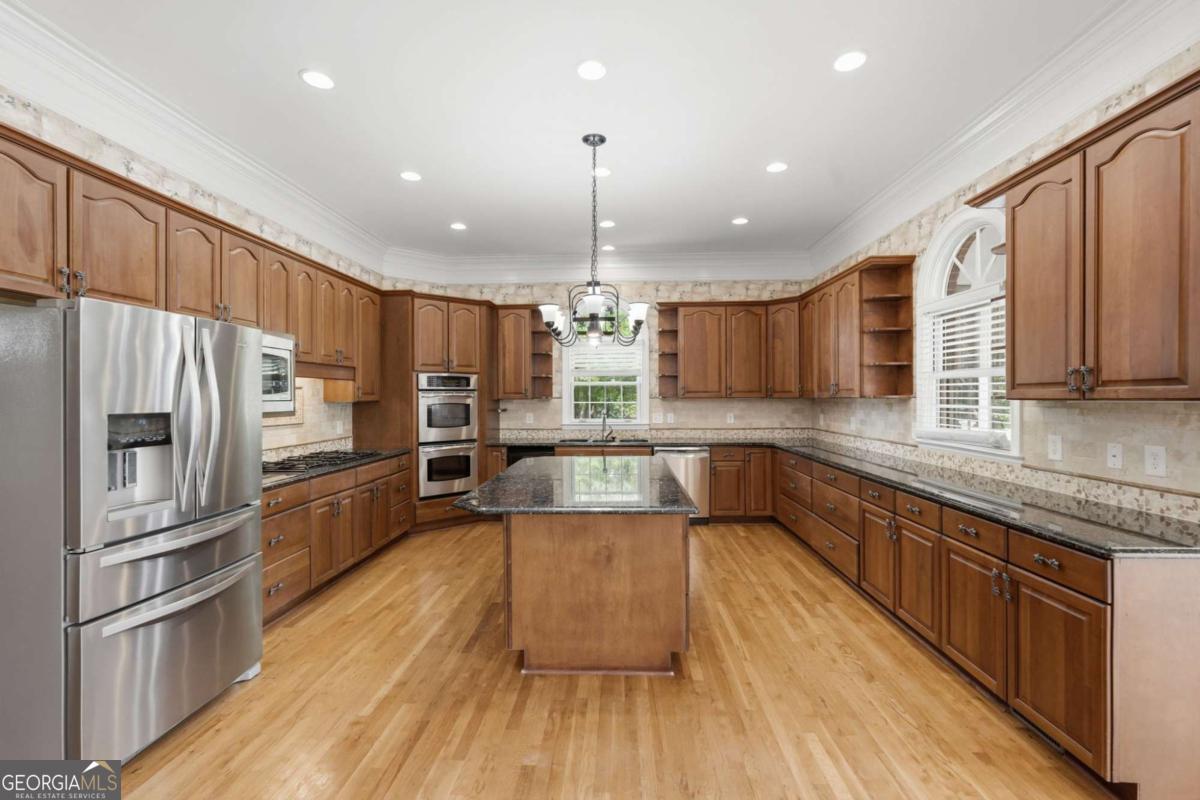 1202 Hodges Circle Mansfield GA 30055