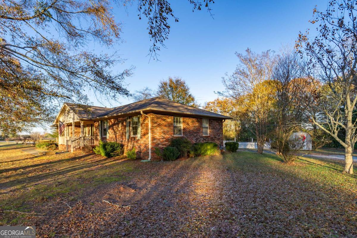 1526 N Cherokee Road Social Circle GA 30025