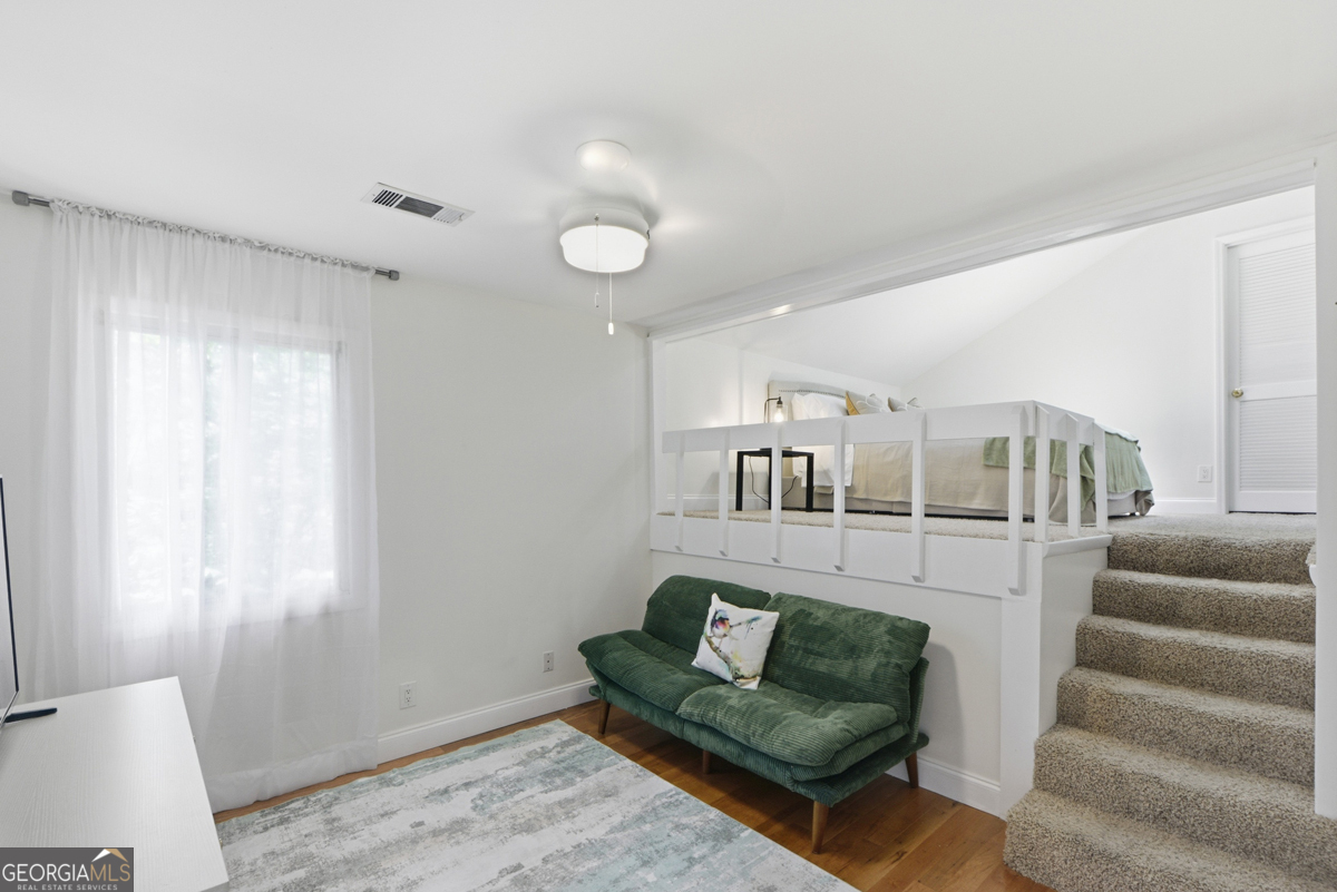 270 Lakeview Ridge W Roswell GA 30076